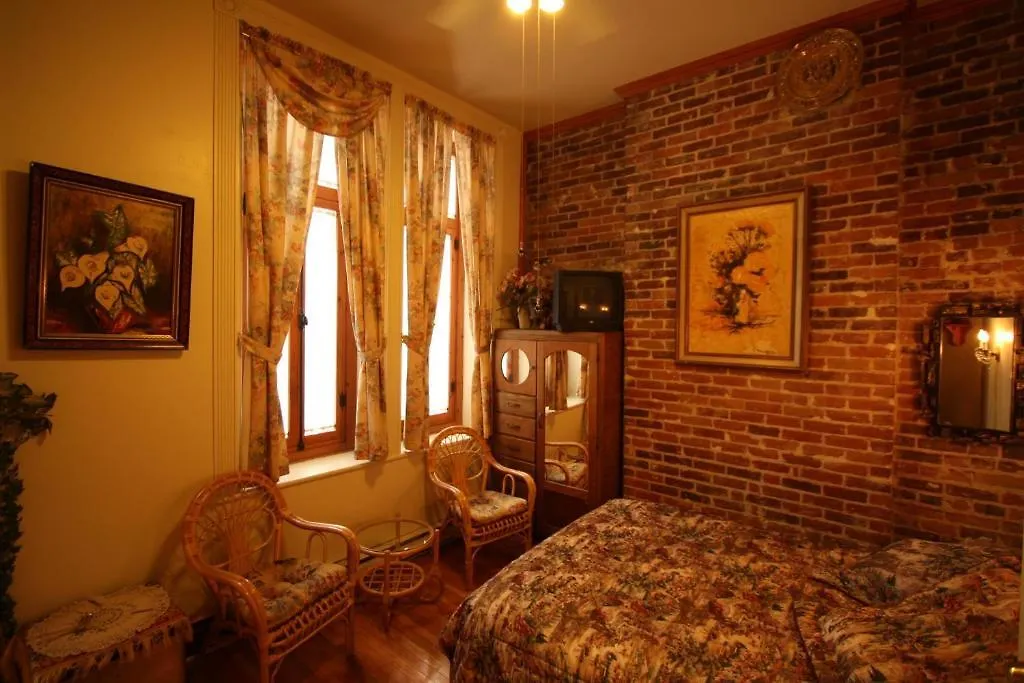 B&B De La Fontaine Quebec City 3*,